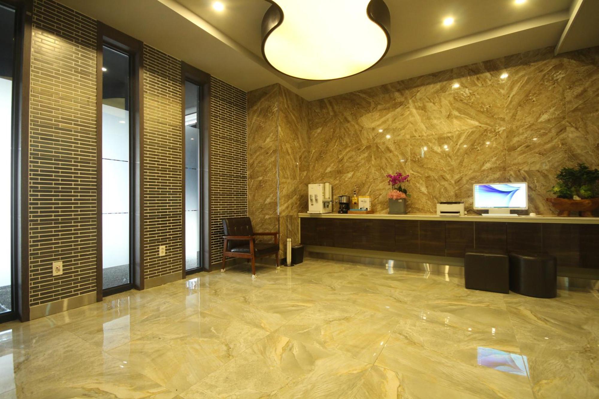 Jinju Kai Hotel Luaran gambar