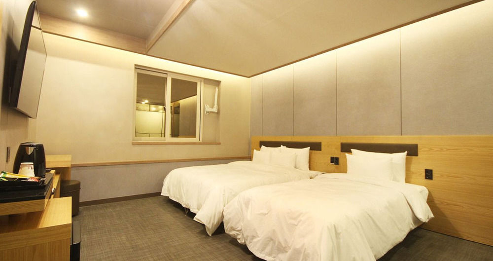 Jinju Kai Hotel Luaran gambar