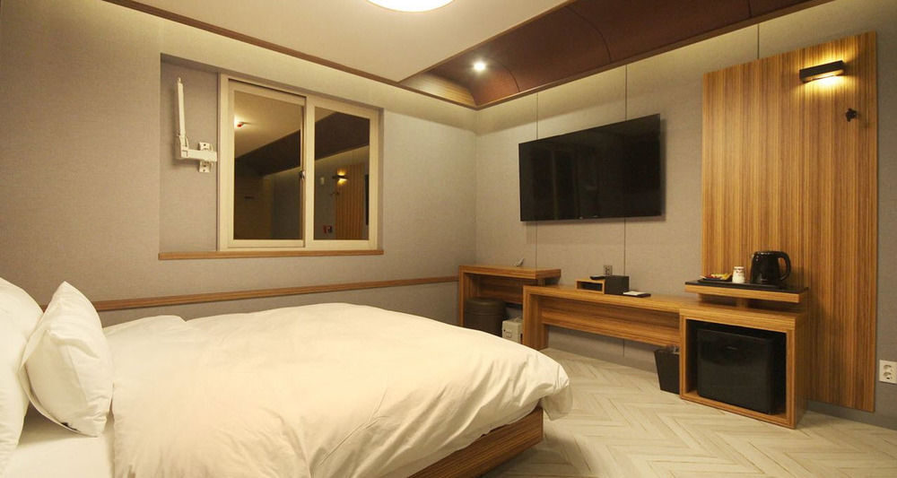Jinju Kai Hotel Luaran gambar