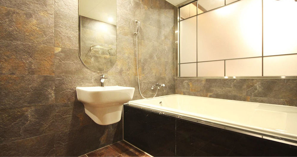 Jinju Kai Hotel Luaran gambar